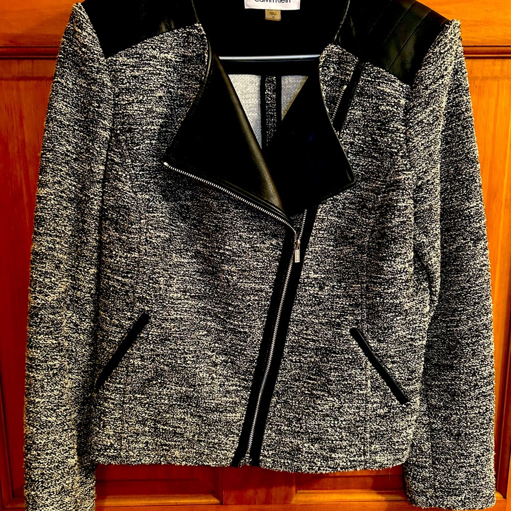 Calvin Klein B/W Tweed Suit Jacket